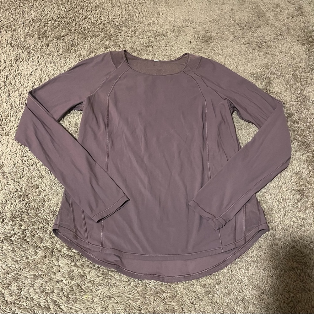 Lululemon sculpt long sleeve size 6